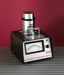 Shaw automatic clearance dewpoint meter